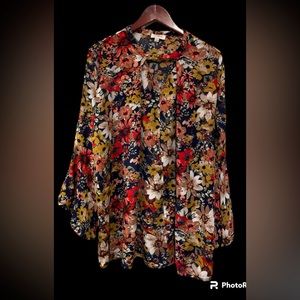 Umgee Tunic Floral Dress with Bell Sleeves. EUC. Medium.